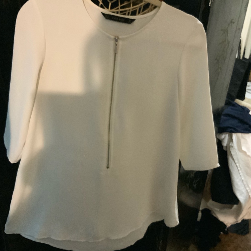 ZARA Ivory Zipper Front Casual Top